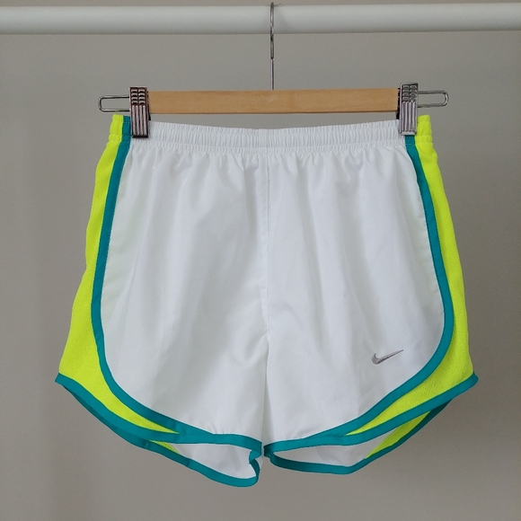 NWT Nike Tempo Athletic Shorts White Size XS - Picture 3 of 8